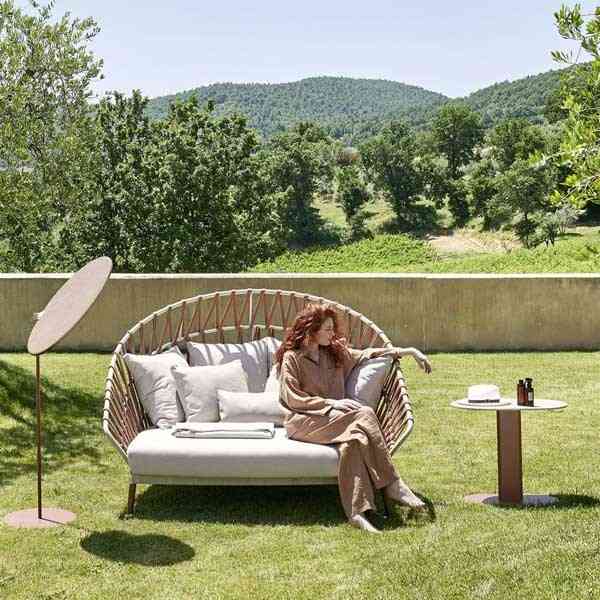 Outdoor Braided & Rope Daybed - Amben