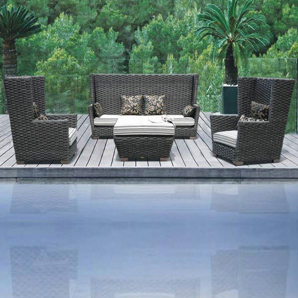 Outdoor Furniture - Wicker Sofa - Regal