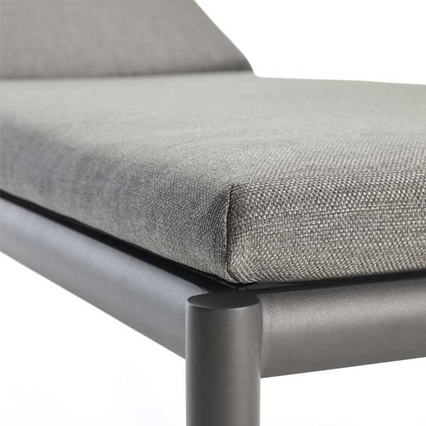Outdoor Wood & Aluminum - Sun Lounger - Cara Prime