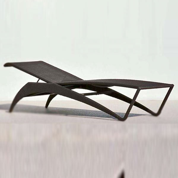 Outdoor Wicker Sun Lounger - Lay Down