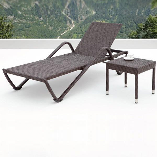 Outdoor Wicker - Sun Lounger & Table - Pool