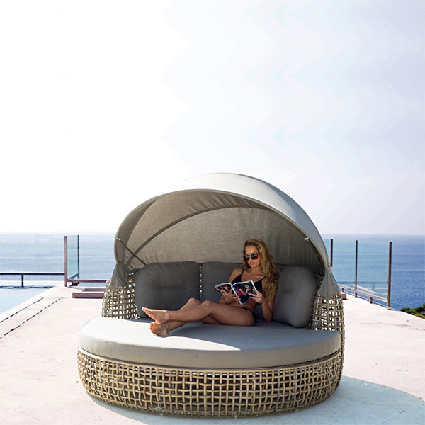 Outdoor Furniture - Canopy Bed - Dynasty