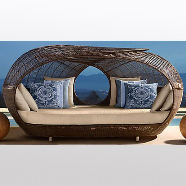 Outdoor Wicker Canopy Bed - Hawa Mahal