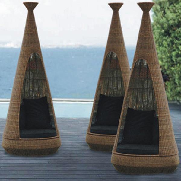 Outdoor Wicker Canopy Bed - Island
